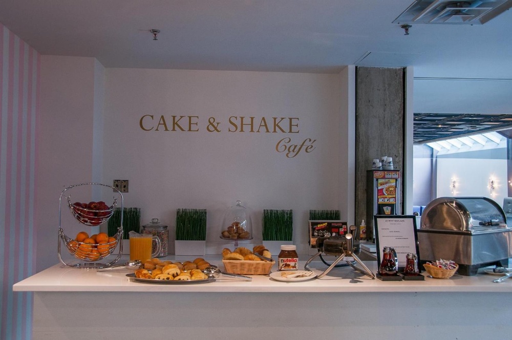 LELUX Hotel Main image